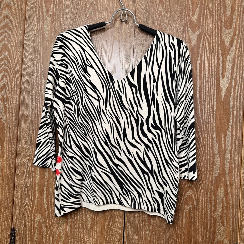 Maurice Sasson Zebra Print Silk Blend Sequin Floral V-Neck Top Small Black White - Picture 2 of 7